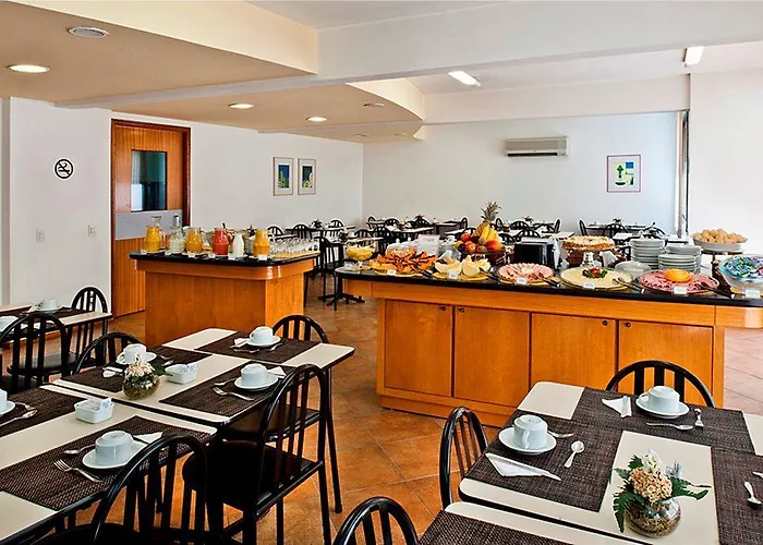 Collins Trade 3* Porto Alegre