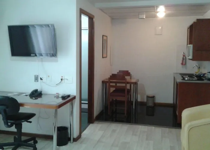 Collins Trade Porto Alegre