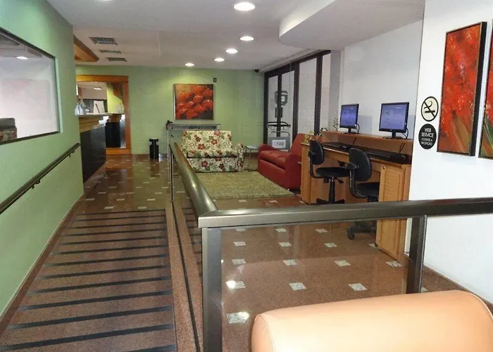 Collins Trade 3* Porto Alegre